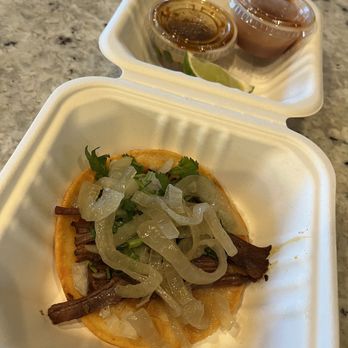 Tacos Michel Green Food Truck - Birria taco - Mexican Near Me - Medford, Oregon Tacos Michel Green Food Truck - Birria taco - Mexican Near Me - Medford, Oregon