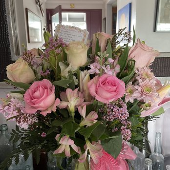 Seacliff Florist - Sweethearts - Florists Near Me - Huntington Beach, California Seacliff Florist - Sweethearts - Florists Near Me - Huntington Beach, California