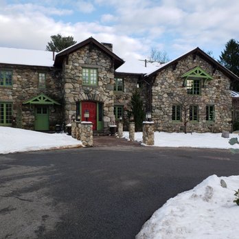 Willowdale Estate - Lovely front entranc - Venues & Event Spaces Near Me - Topsfield, Massachusetts Willowdale Estate - Lovely front entranc - Venues & Event Spaces Near Me - Topsfield, Massachusetts