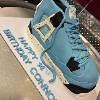 Amazing Cake Creations - Bakeries Near Me - Anaheim, California