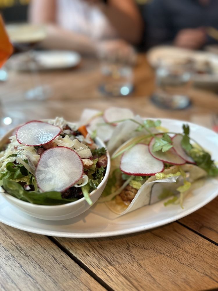 JOEY DTLA Updated July 2024 4224 Photos & 3285 Reviews 700 West