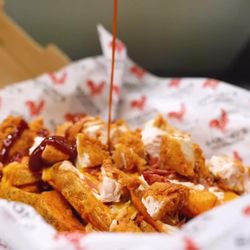 Saroki's Crispy Chicken & Pizza