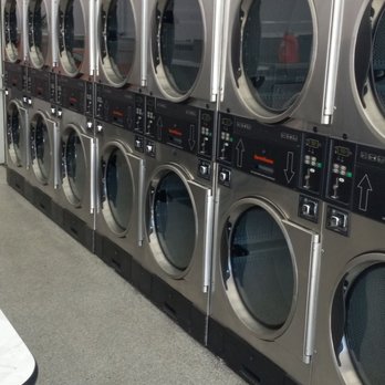 CC's Washhouse Lavanderia - Good working dryers - Laundromat Near Me - Montebello, California