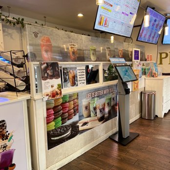 Pin Ming Bubble Tea - The store is colorful. - Bubble Tea Near Me - Boston, Massachusetts Pin Ming Bubble Tea - The store is colorful. - Bubble Tea Near Me - Boston, Massachusetts
