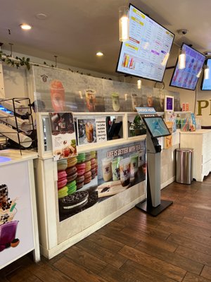 Pin Ming Bubble Tea by null