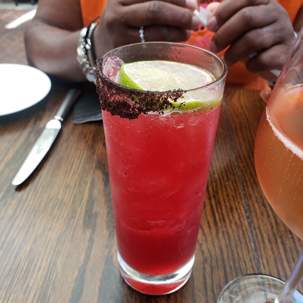 AOC - Cocktail Bars Near Me - Los Angeles, California