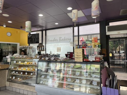 Wonder Bakery by null