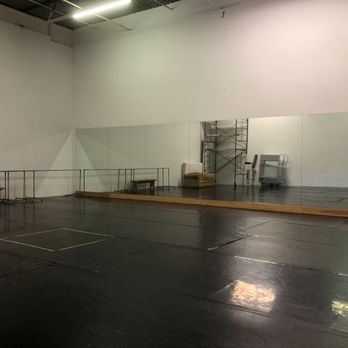 Brockus Project Studios - Big studio at BPS - Dance Schools Near Me - Los Angeles, California Brockus Project Studios - Big studio at BPS - Dance Schools Near Me - Los Angeles, California