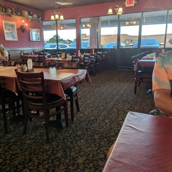 Café Milano - Spacious dining area ( one room ) - Italian Near Me - Conyers, Georgia Café Milano - Spacious dining area ( one room ) - Italian Near Me - Conyers, Georgia