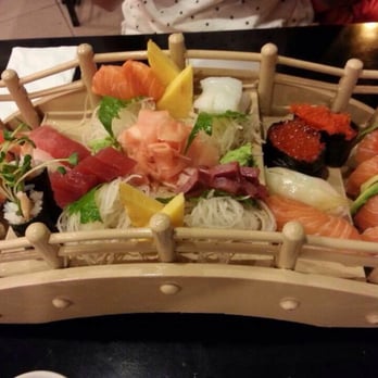 Furusato Sushi - Waikiki Combo !!! Great deal ;) - Japanese Near Me - Honolulu, Hawaii