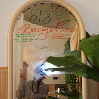 T3 Beauty Care - The atmosphere is so nature and relax, specially this check in mirror so cute Should try!!!! - Nail Salons Near Me - Dublin, California