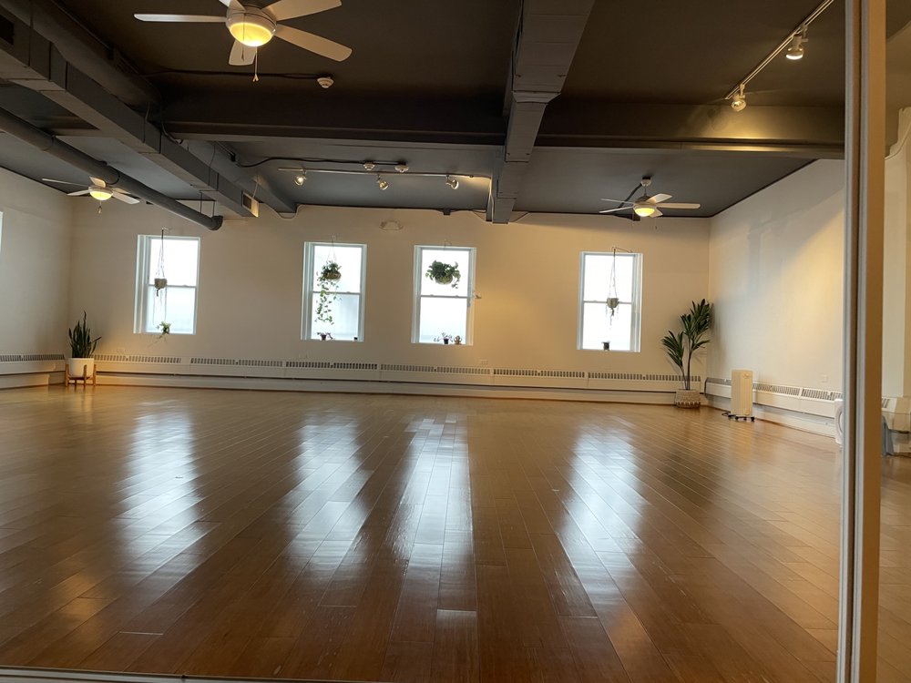 Three Birds Yoga Studio Logo