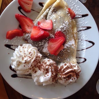 Le Cafe De Paris - Nutella crepe with strawberries - Coffee & Tea Near Me - Orlando, Florida Le Cafe De Paris - Nutella crepe with strawberries - Coffee & Tea Near Me - Orlando, Florida