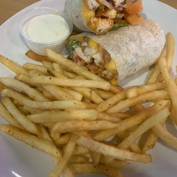 Scores on 33rd - Scores Chicken Wrap - Sports Bars Near Me - Cedar Rapids, Iowa Scores on 33rd - Scores Chicken Wrap - Sports Bars Near Me - Cedar Rapids, Iowa