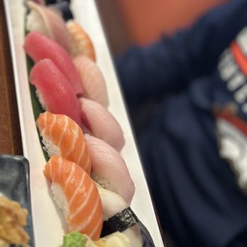 Osaka Sushi - Deluxe Nigiri sushi - Japanese Near Me - Modesto, California
