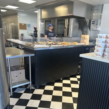 PopUp Bagels - Clean, fresh insides with great / helpful team members. - Bagels Near Me - Tampa, Florida PopUp Bagels - Clean, fresh insides with great / helpful team members. - Bagels Near Me - Tampa, Florida