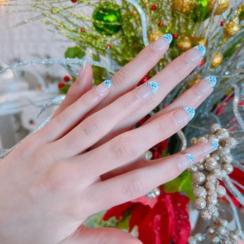 Glamour Nails - Full set with design by Anna Bui - Nail Salons Near Me - Sherwood, Oregon Glamour Nails - Full set with design by Anna Bui - Nail Salons Near Me - Sherwood, Oregon