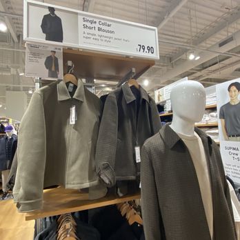 UNIQLO - Women's Clothing Near Me - Providence, Rhode Island