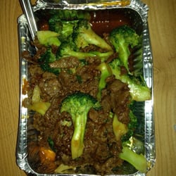 Jin Chinese Restaurant - It was cold and mushy. Mediocre at best