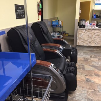 h2o Laundromat - massage chairs! Whoo! - Laundromat Near Me - Philadelphia, Pennsylvania h2o Laundromat - massage chairs! Whoo! - Laundromat Near Me - Philadelphia, Pennsylvania