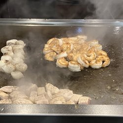 Sake Hibachi Sushi & Bar - Shrimp, scallops & chicken on the grill