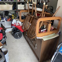 Southern Bluff Hauls - Garage cleaning out