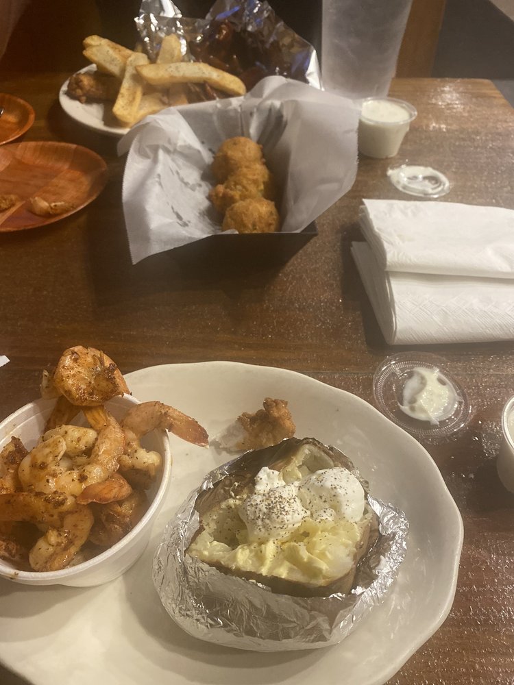 EZELL’S CATFISH CABIN Updated September 2024 25 Photos & 61 Reviews