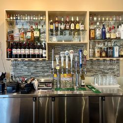 Mayuri Indian Restaurant - The bar
