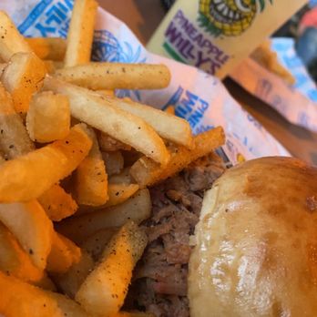 Pineapple Willy's - Pulled Pork - Seafood Near Me - Panama City Beach, Florida Pineapple Willy's - Pulled Pork - Seafood Near Me - Panama City Beach, Florida