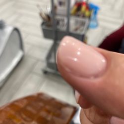Deluxe Nails and Lashes - Unclean edge
