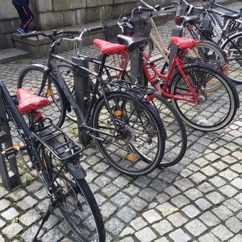 Rådhuset / Oslo City Hall - Ok Yelp... there's "Bike parking nearby" - Landmarks & Historical Buildings Near Me - Oslo, 03 Rådhuset / Oslo City Hall - Ok Yelp... there's "Bike parking nearby" - Landmarks & Historical Buildings Near Me - Oslo, 03