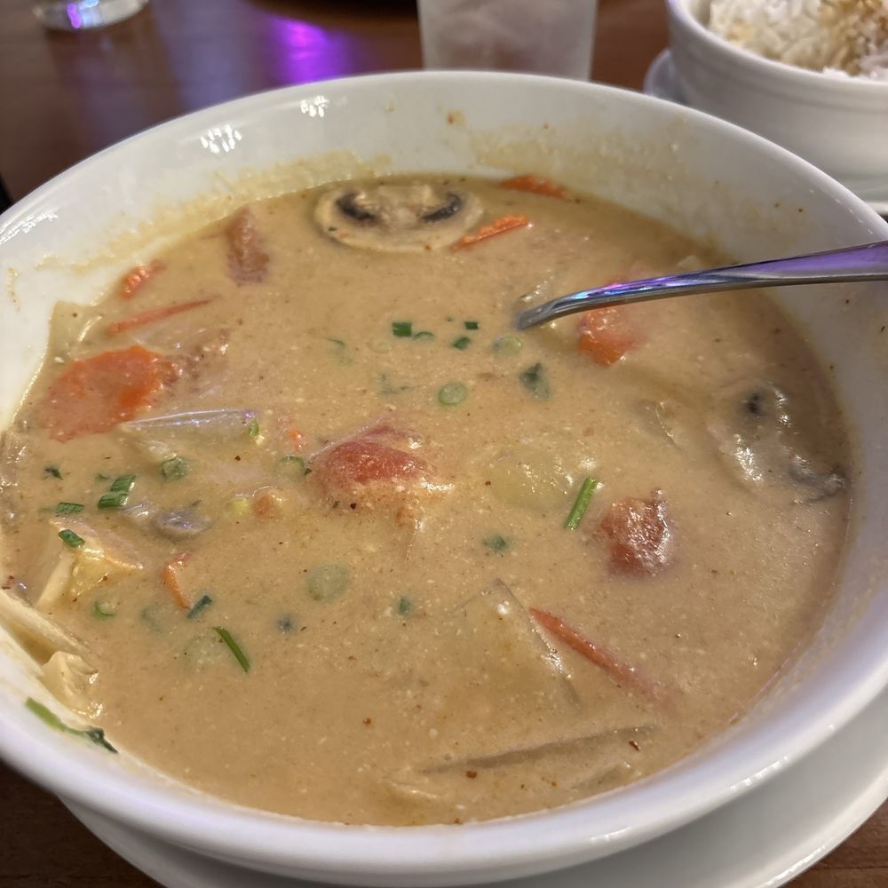 8. Tom Kha soooo yummy 8. Tom Kha soooo yummy