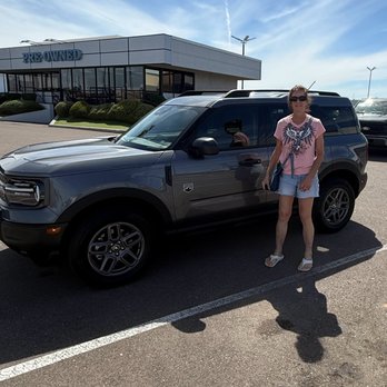 Bell Ford - Car Dealers Near Me - Phoenix, Arizona Bell Ford - Car Dealers Near Me - Phoenix, Arizona