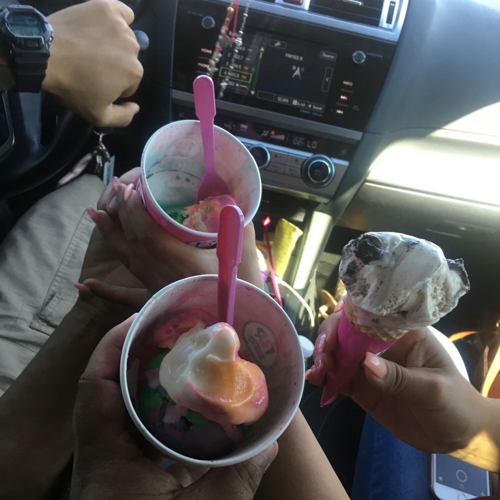 Baskin-Robbins - seeee free! - Ice Cream & Frozen Yogurt Near Me - Sparks, Nevada Baskin-Robbins - seeee free! - Ice Cream & Frozen Yogurt Near Me - Sparks, Nevada