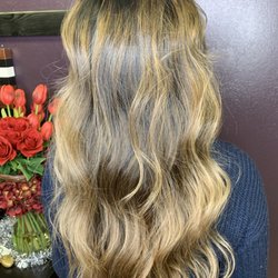 Salon Kathleen - Back View: the lightness Kacee got is just what I wanted for my first session!