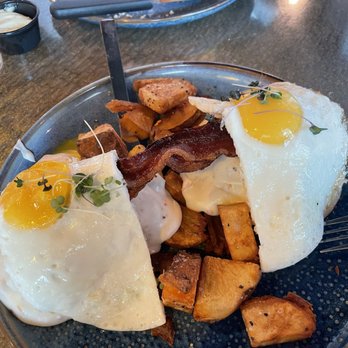 Perdido Key Breakfast Club - Baars Bridge - sunny eggs, Biscuit & Gravy, Bacon or Sausage, Potato Hash. Best 1800 calorie breakfast on the beach - Breakfast & Brunch Near Me - Pensacola, Florida