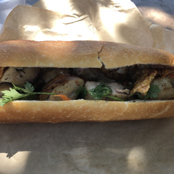 Jonty's Vietnamese Eatery - Pork belly banh mi with pate - Vietnamese Near Me - Morgan Hill, California