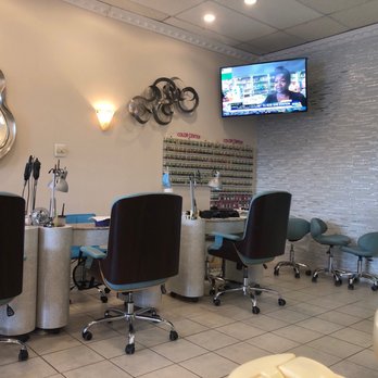Amour Nails - Nail Salons Near Me - Virginia Beach, Virginia