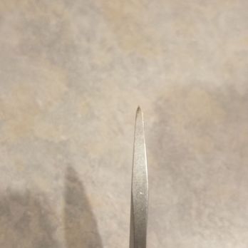 Central Oregon Sharpening - Right side is ground down more than the left - Knife Sharpening Near Me Central Oregon Sharpening - Right side is ground down more than the left - Knife Sharpening Near Me