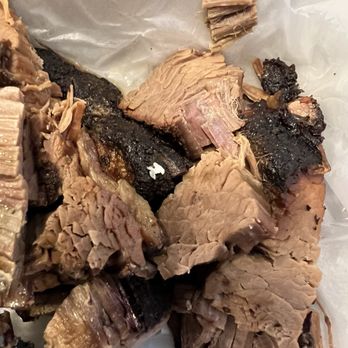 Albert G's Bar-B-Q - Brisket - Barbeque Near Me - Tulsa, Oklahoma