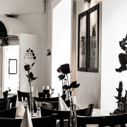 Kashmir Indisk Restaurant - Kashmir har 50 siddepladser