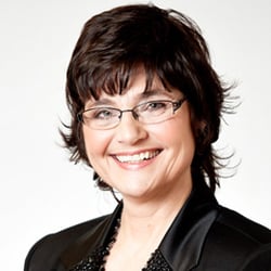 Pianist for Parties - Pianist for Parties, Sharon Planer, serving Minneapolis, St. Paul and central Minnesota.