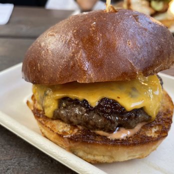 Scolari's Good Eats - Cheeseburger - Burgers Near Me - Alameda, California Scolari's Good Eats - Cheeseburger - Burgers Near Me - Alameda, California