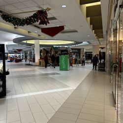 Laurel Park Place