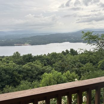 Grant Summit Cabins - Resorts Near Me - Bryant, Alabama