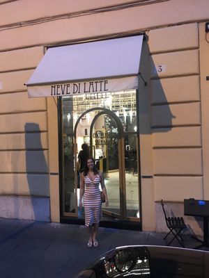 Neve di Latte by null