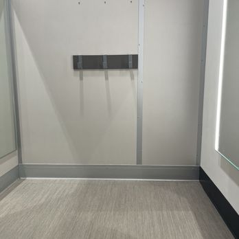 Target - Accessible fitting room - Department Stores Near Me - Sunnyvale, California