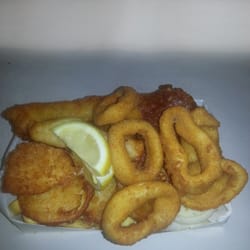 Throwers Fish & Chips - Come on down to Throwers for our popular Seafood basket for 1