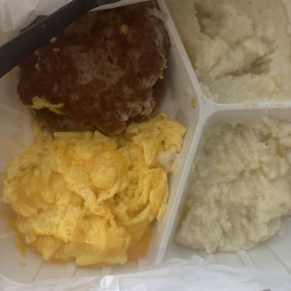 The Serving Spoon - Liquid eggs and not fresh - Breakfast & Brunch Near Me - Inglewood, California The Serving Spoon - Liquid eggs and not fresh - Breakfast & Brunch Near Me - Inglewood, California