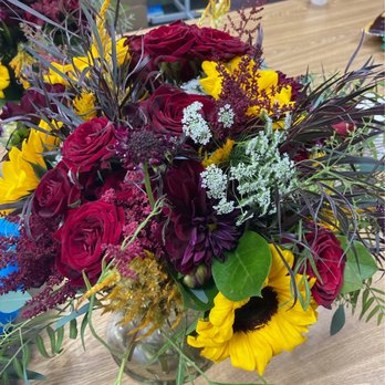 Boise At Its Best - Bridal bouquet - Florists Near Me - Boise, Idaho Boise At Its Best - Bridal bouquet - Florists Near Me - Boise, Idaho